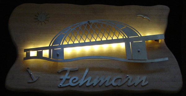Fehmarn-Eiche-Wandbild mit Beleuchtung